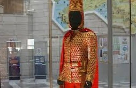 Әйелдің іш түймесі суреті