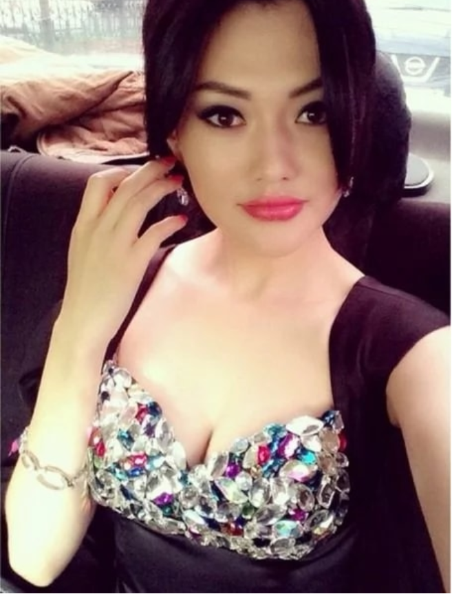 Көзілдірік порно видео Жас ресейлік студенттер арасындағы құмарлық секс