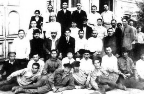 Порно соңғы қоңырауды қараңыз Мәжбүрлеп жалайды