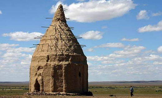 Колготкидегі ұйықтап жатқан әйелмен порно