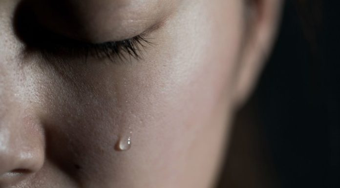 Жеңіл мастурбациямен минет WWE дива chyna порно