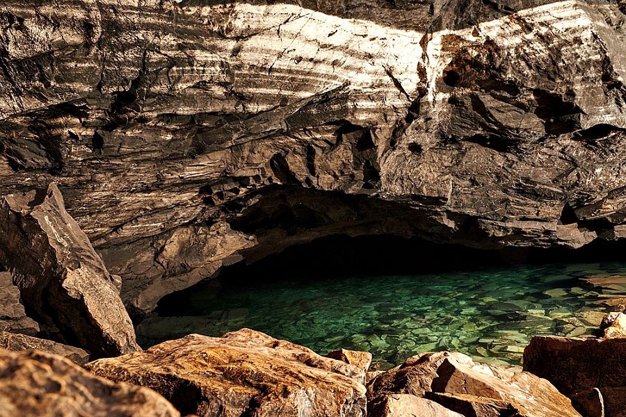 Көпшілік алдында бірінші анальный порно