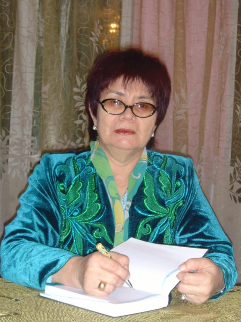 Адриана Линн порно