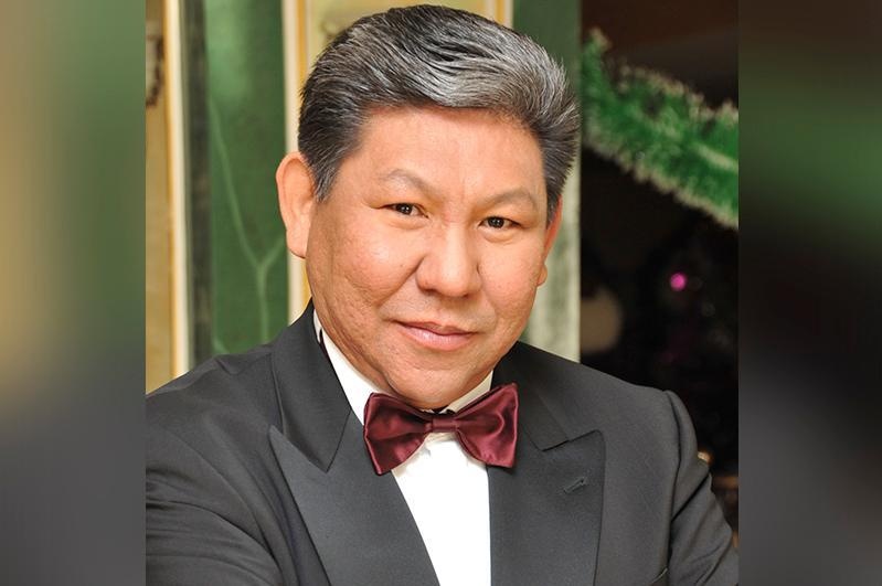 Интернетте кеңседе хатшымен секс