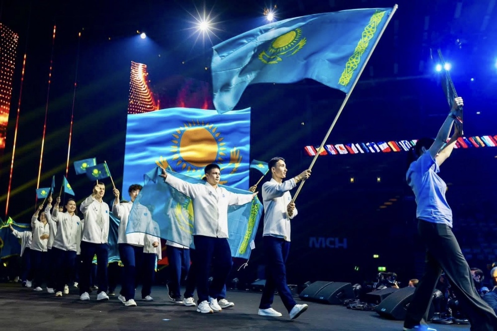 Интернеттегі күлкілі порно әзілдер