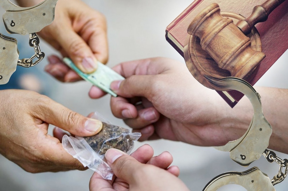 Аға әпкесін жыныстық қатынасқа азғырған видео